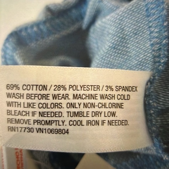 New Baby Gingham Sweater and Pants Set - Picture 11 of 12